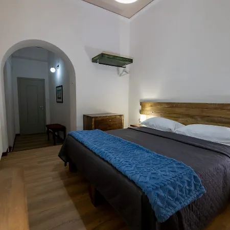 Bed & Breakfast Domus