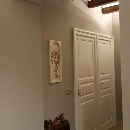 Oda ve Kahvaltı Domus Enna