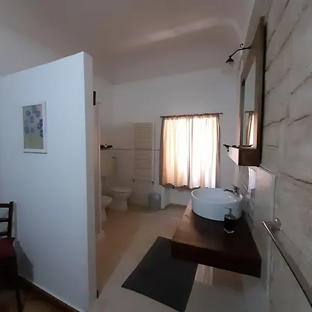 Domus Oda ve Kahvaltı 3*