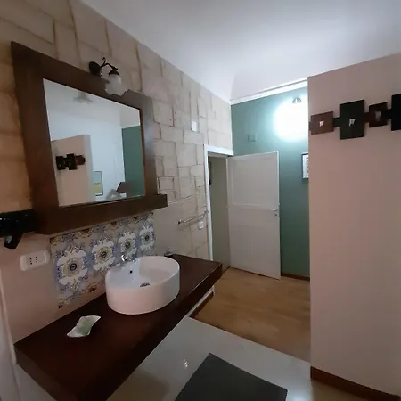 Domus 3*