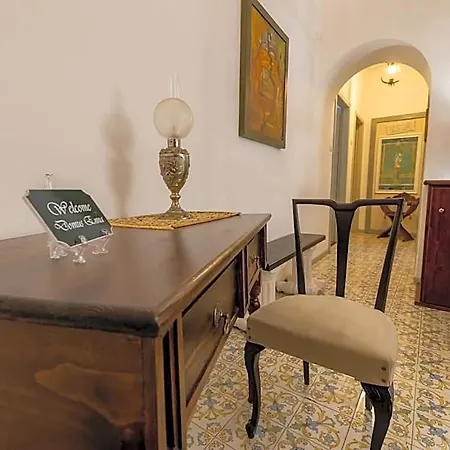Domus Bed & Breakfast