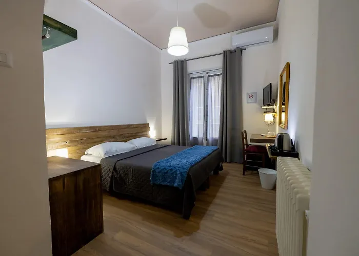 לינה וארוחת בוקר Domus אנה